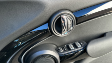 MINI Hatchback 1.5 Cooper Classic 5dr Auto Petrol Hatchback